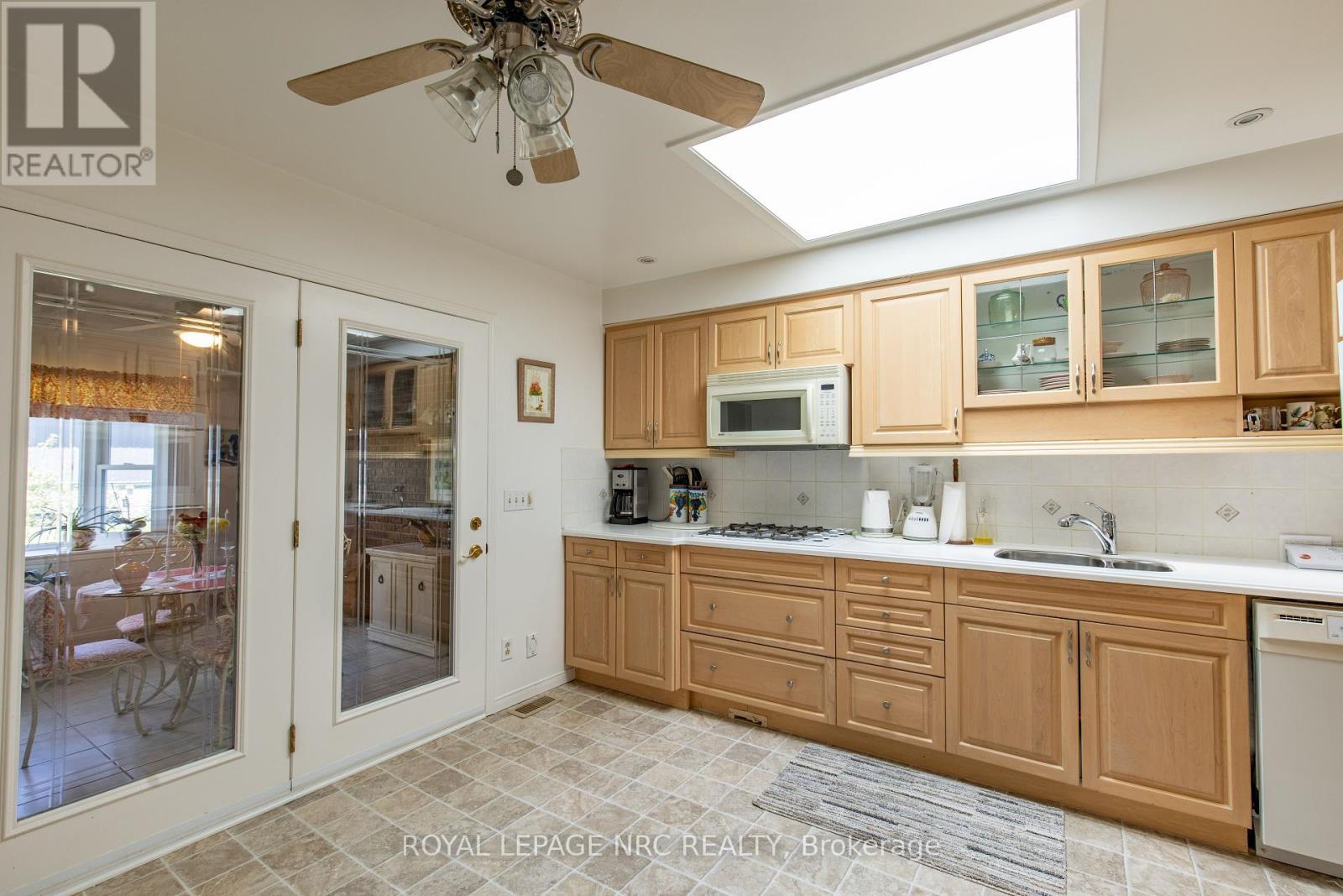 












29 MICHAEL DRIVE N

,
Port Colborne (Sugarloaf),




Ontario
L3K3C4

