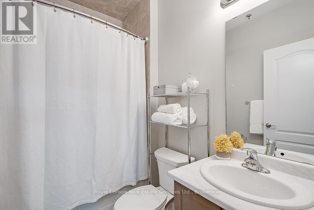 












409 - 1370 COSTIGAN ROAD

,
Milton (CL Clarke),




Ontario
L9T0Y8

