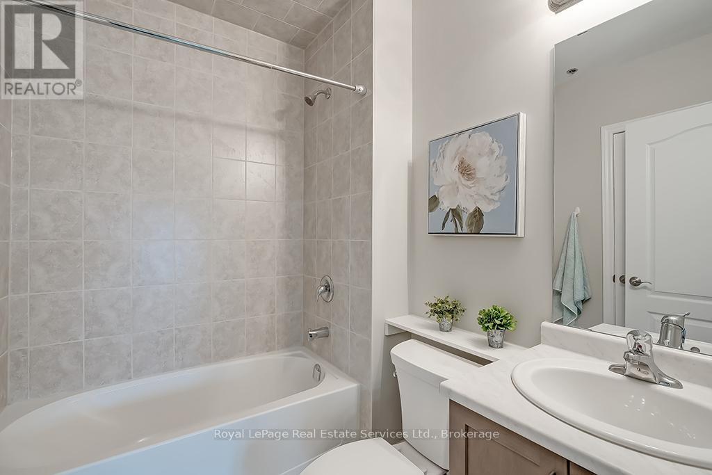 












409 - 1370 COSTIGAN ROAD

,
Milton (CL Clarke),




Ontario
L9T0Y8

