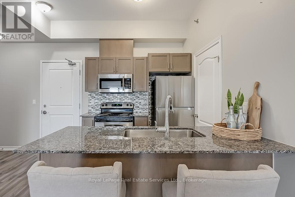 












409 - 1370 COSTIGAN ROAD

,
Milton (CL Clarke),




Ontario
L9T0Y8

