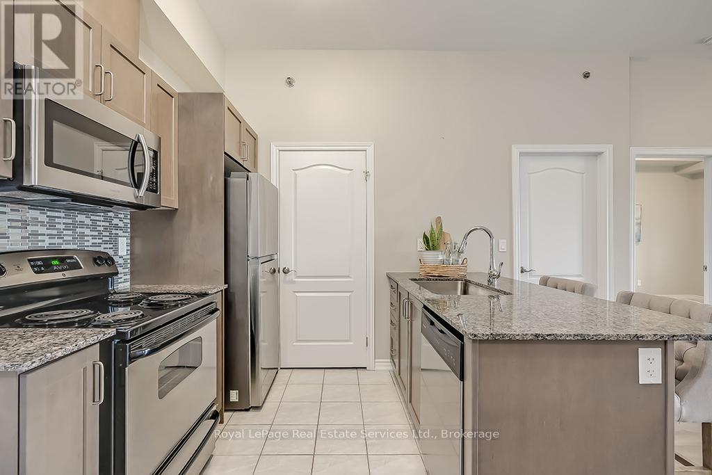 












409 - 1370 COSTIGAN ROAD

,
Milton (CL Clarke),




Ontario
L9T0Y8

