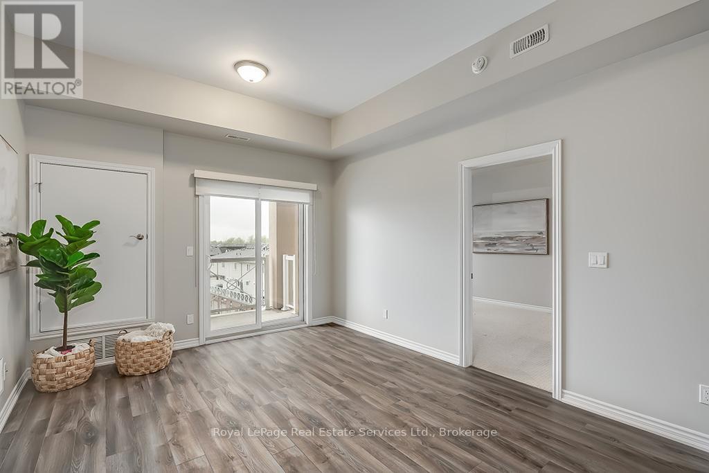 












409 - 1370 COSTIGAN ROAD

,
Milton (CL Clarke),




Ontario
L9T0Y8

