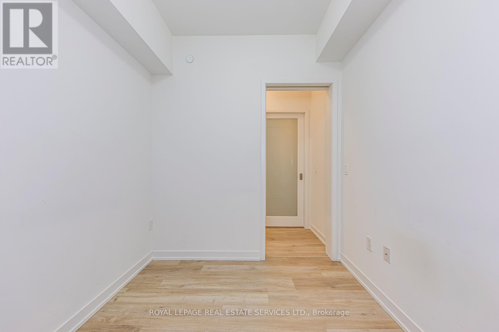 












3903 - 1 YORKVILLE AVENUE

,
Toronto,




Ontario
M4W0B1

