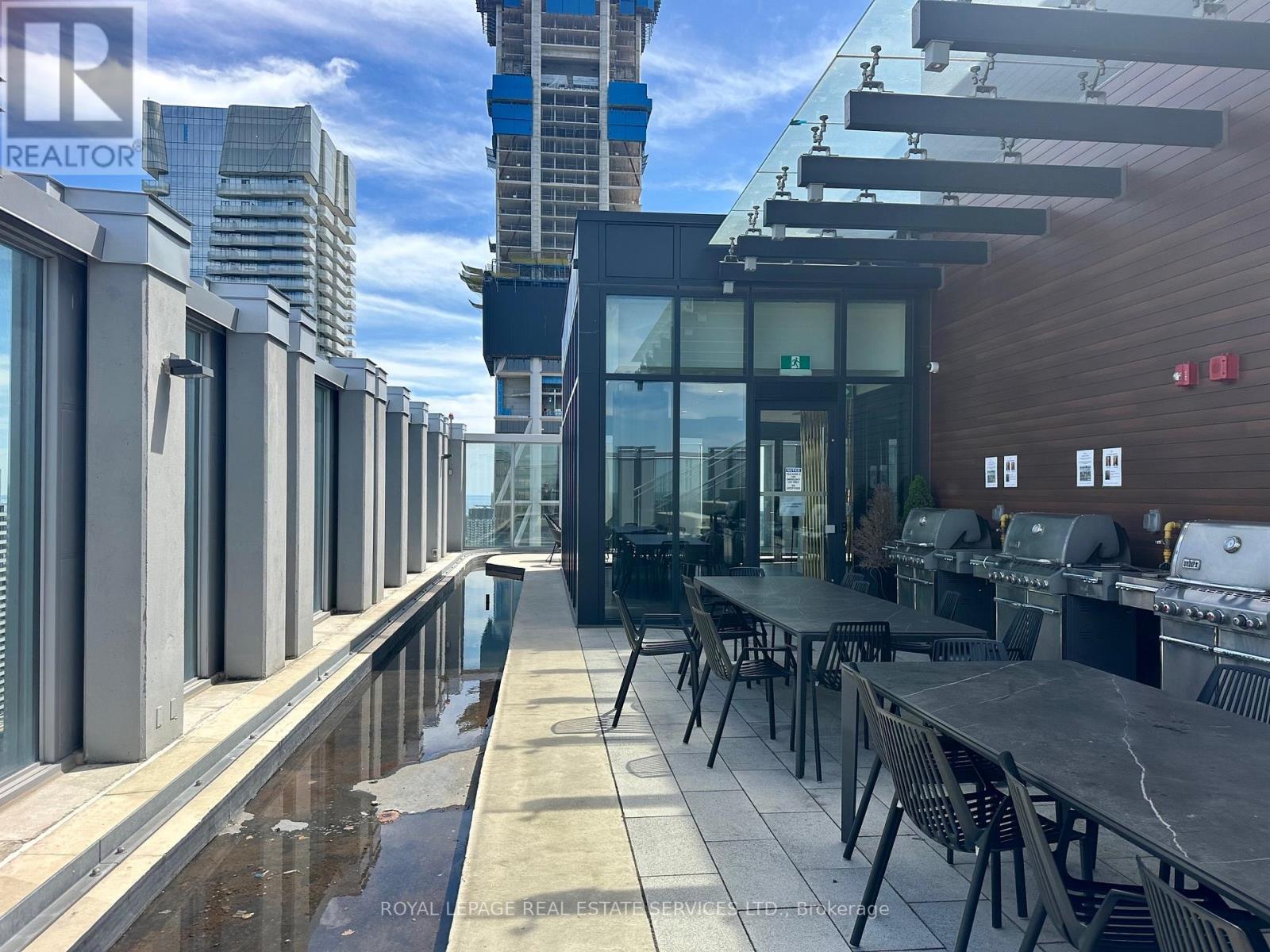 












3903 - 1 YORKVILLE AVENUE

,
Toronto,




Ontario
M4W0B1

