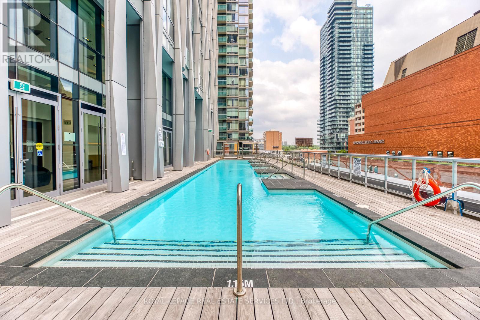 












3903 - 1 YORKVILLE AVENUE

,
Toronto,




Ontario
M4W0B1

