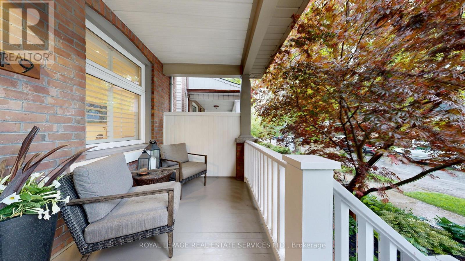 












149 LANGFORD AVENUE

,
Toronto,




Ontario
M4J3E5

