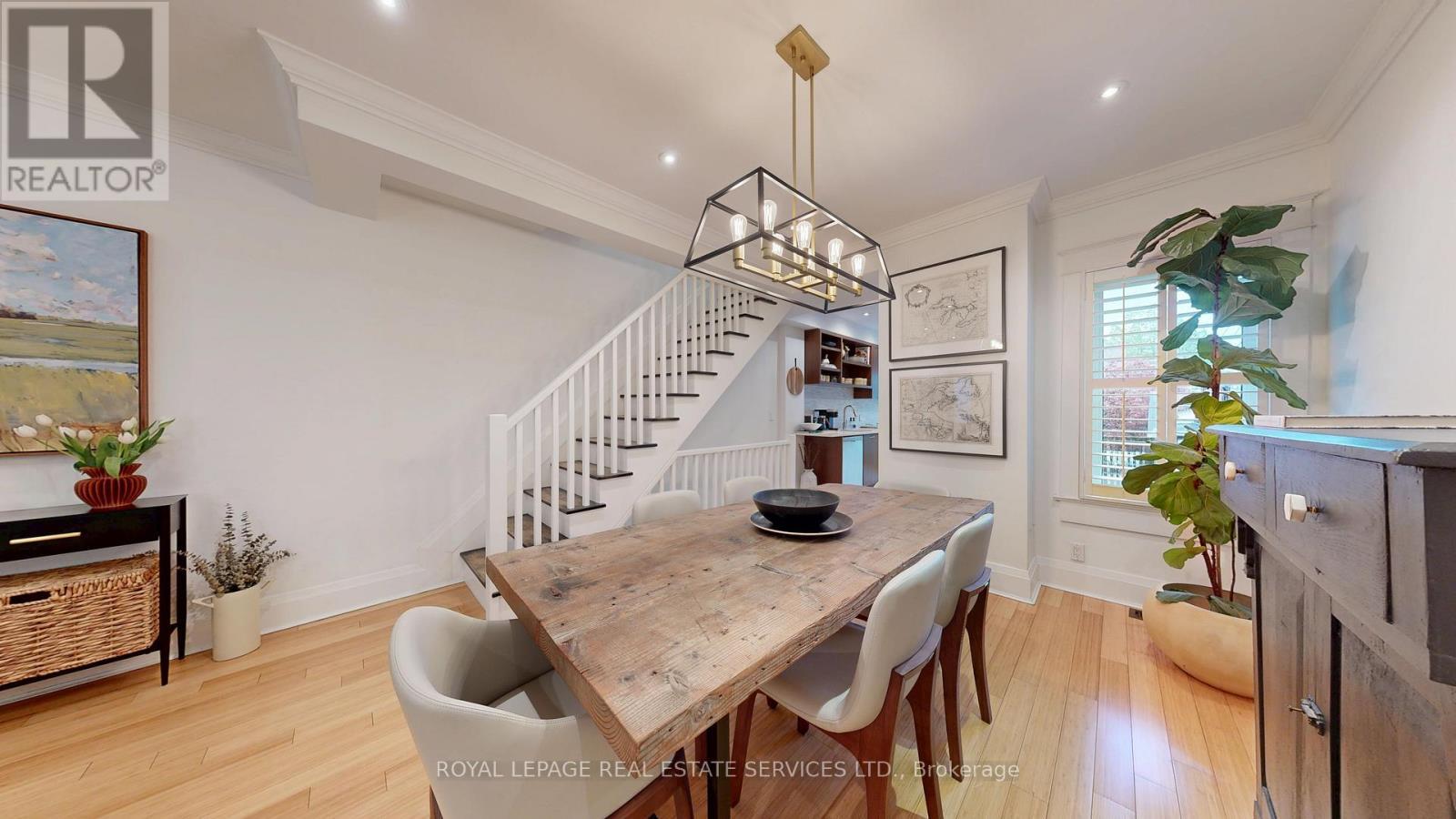 












149 LANGFORD AVENUE

,
Toronto,




Ontario
M4J3E5

