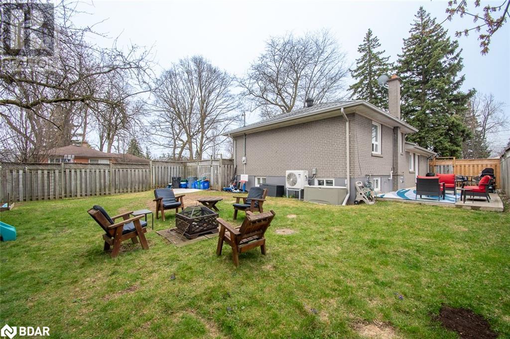 












137 WAKEFIELD Road

,
Milton,




Ontario
L9T2L7

