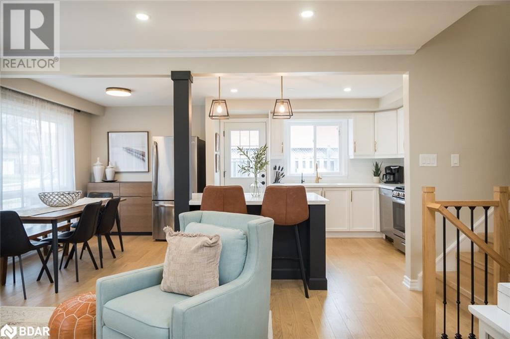 












137 WAKEFIELD Road

,
Milton,




Ontario
L9T2L7

