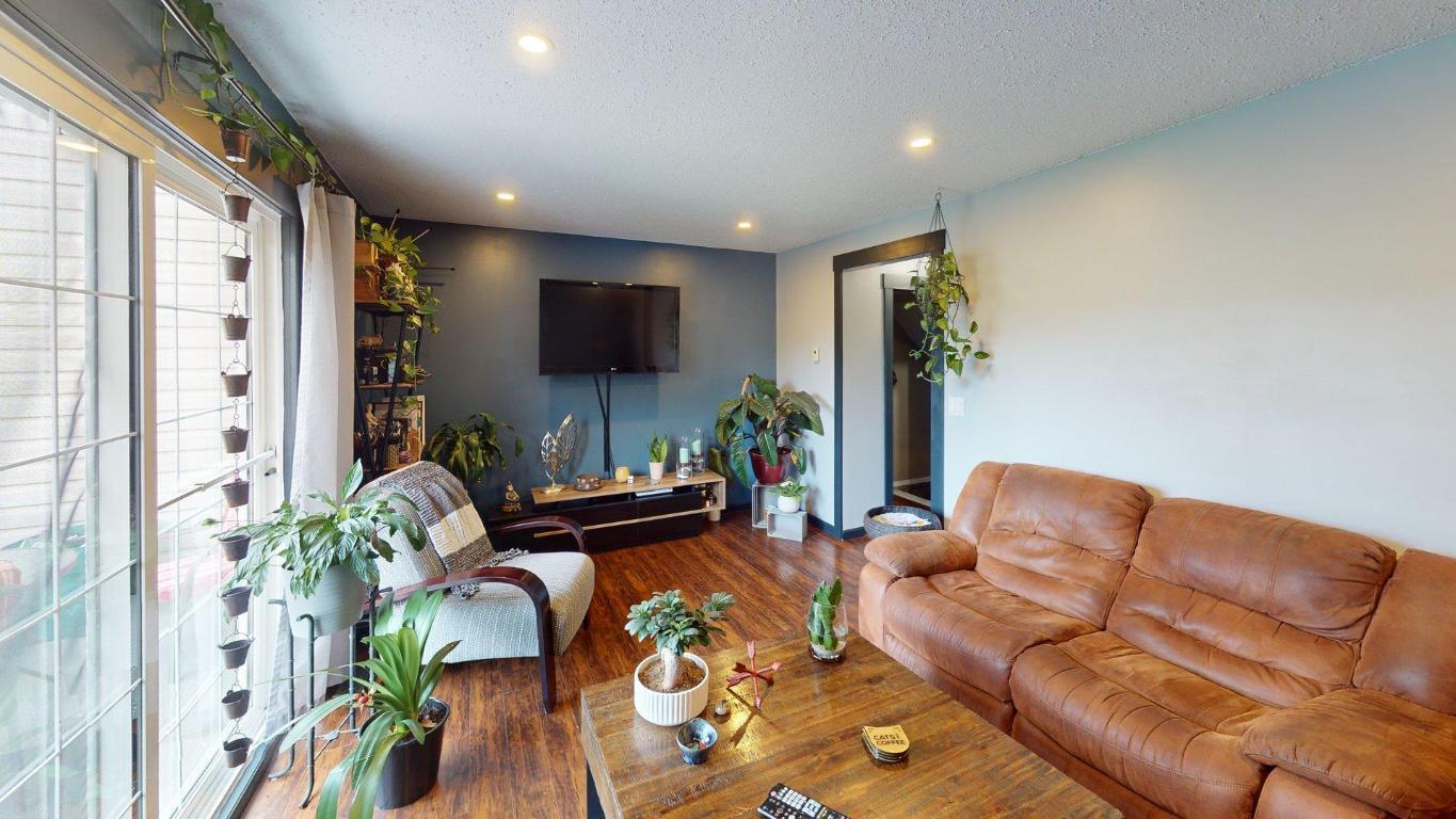 









2205


3rd

Street,
Cranbrook,




BC
V1C 5G7

