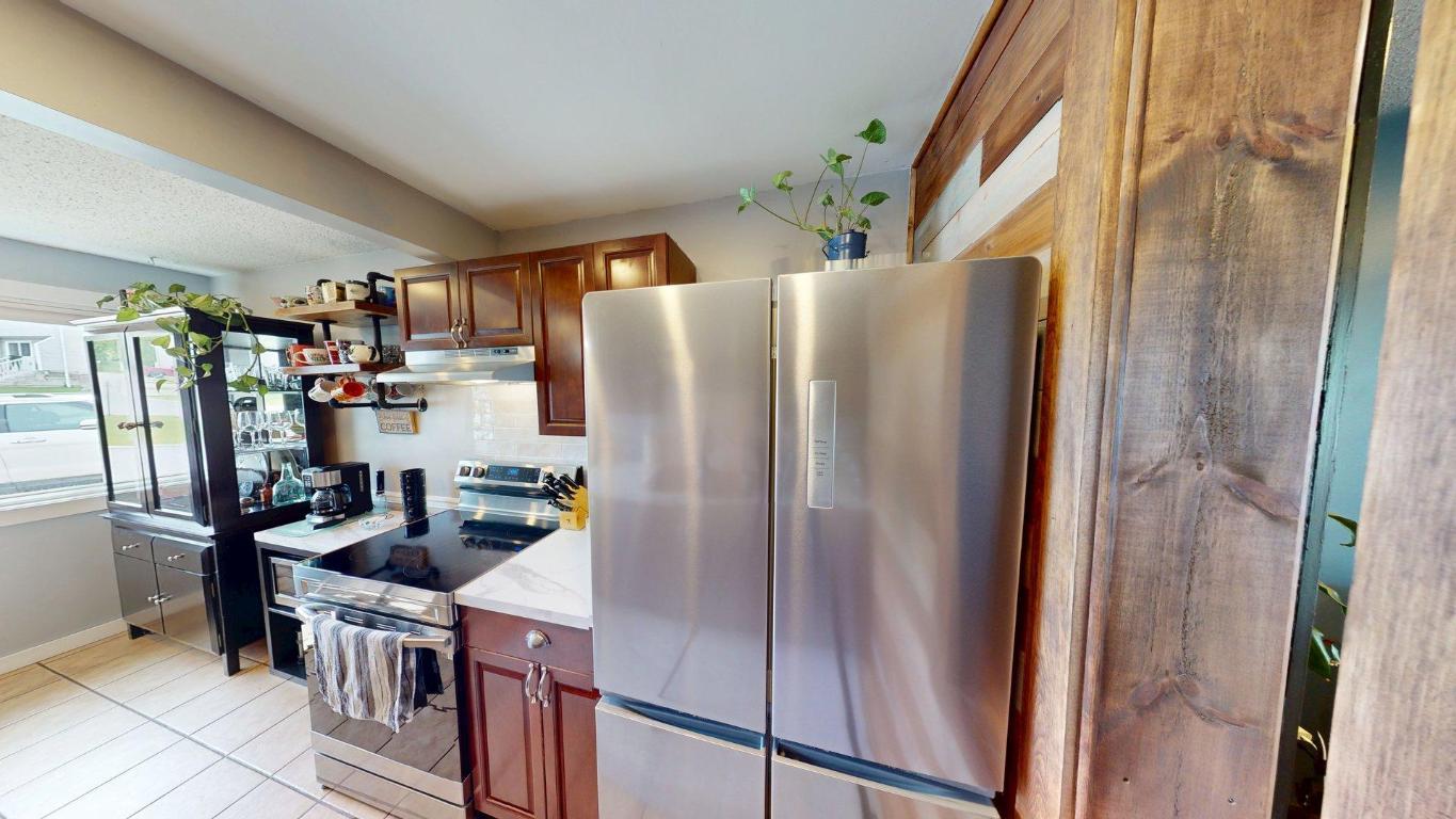 









2205


3rd

Street,
Cranbrook,




BC
V1C 5G7

