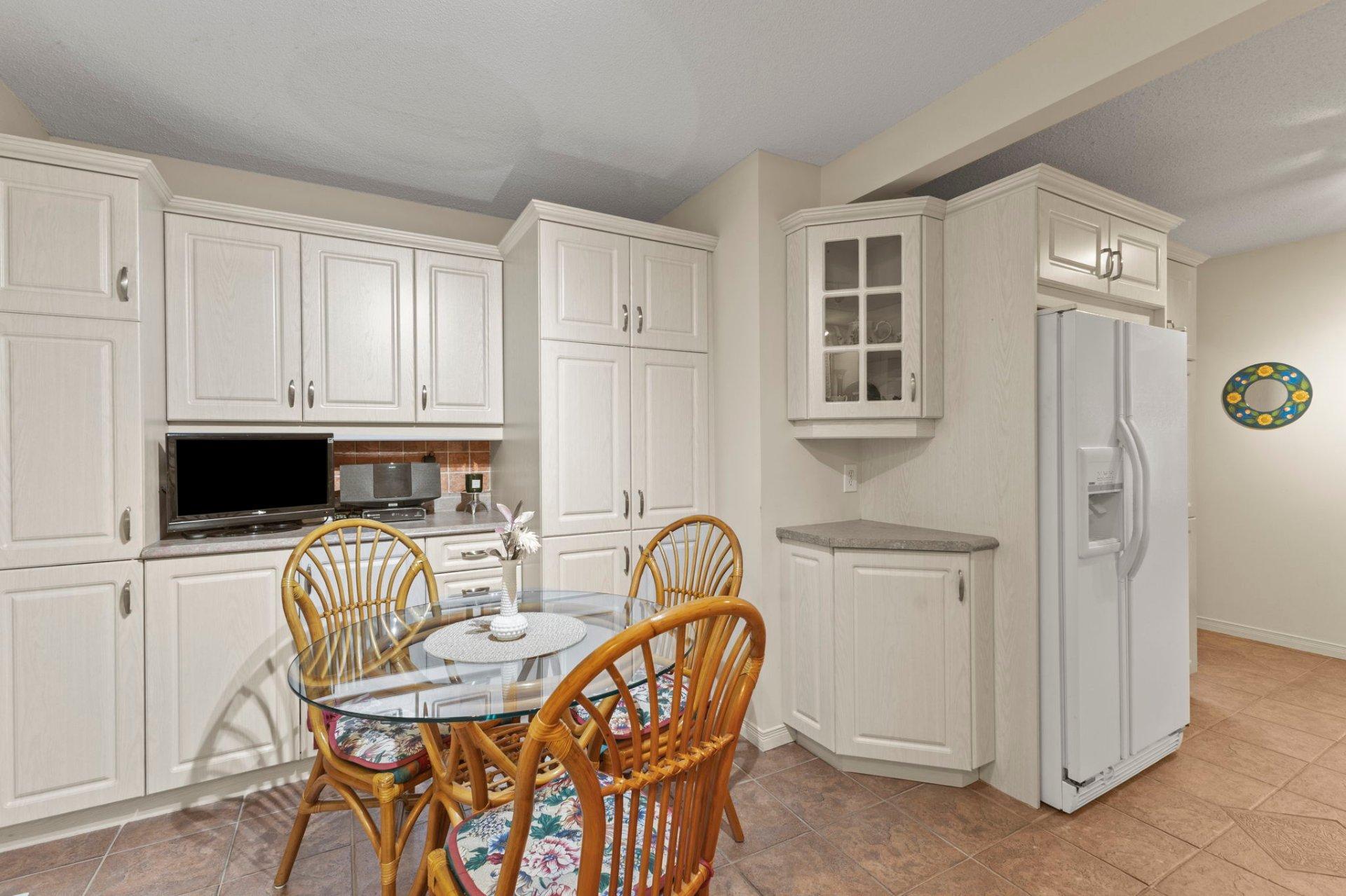 









32


Rue du Père-Bériault

,
Gatineau (Gatineau),




QC
J8V1N2

