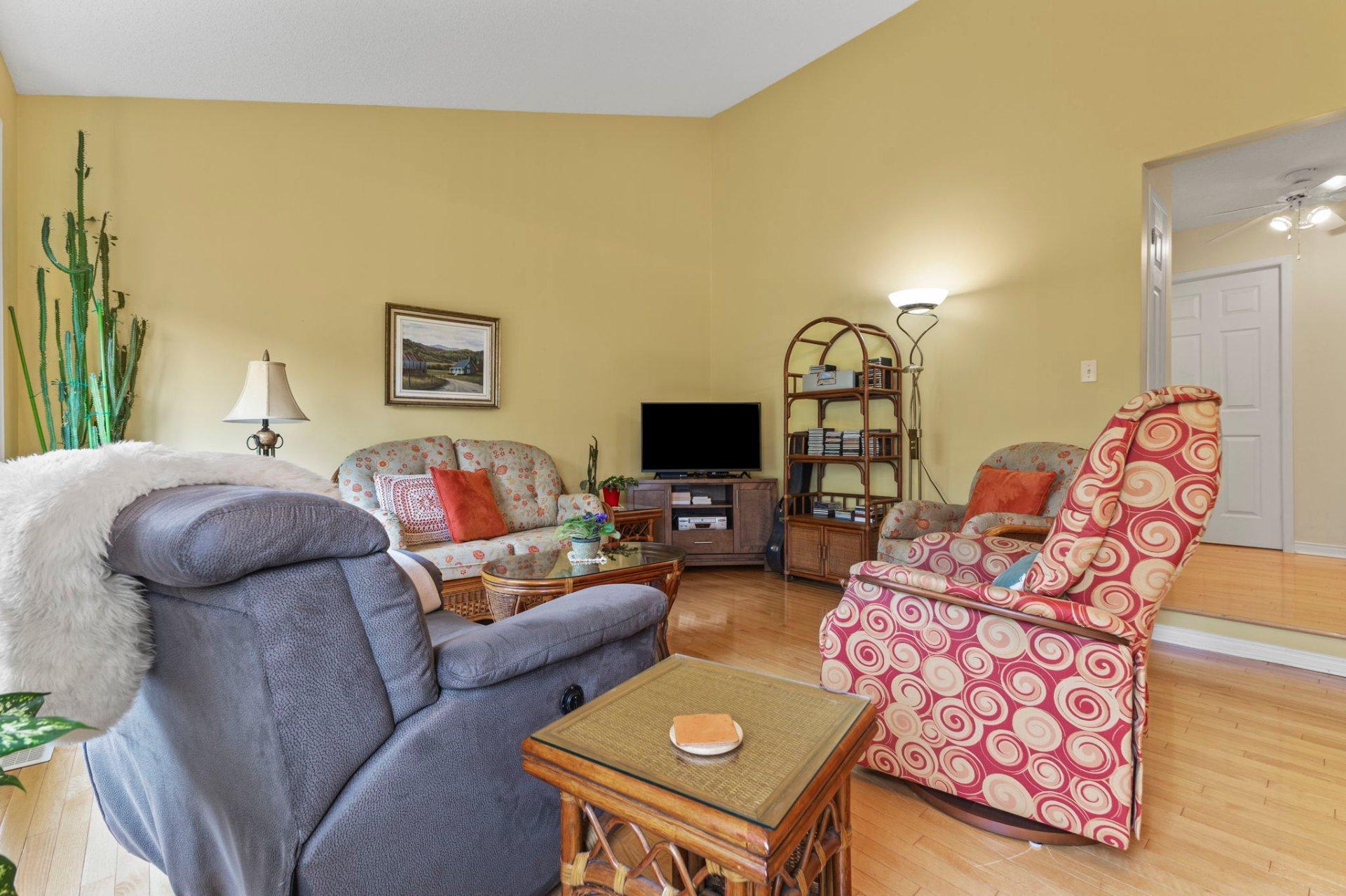 









32


Rue du Père-Bériault

,
Gatineau (Gatineau),




QC
J8V1N2

