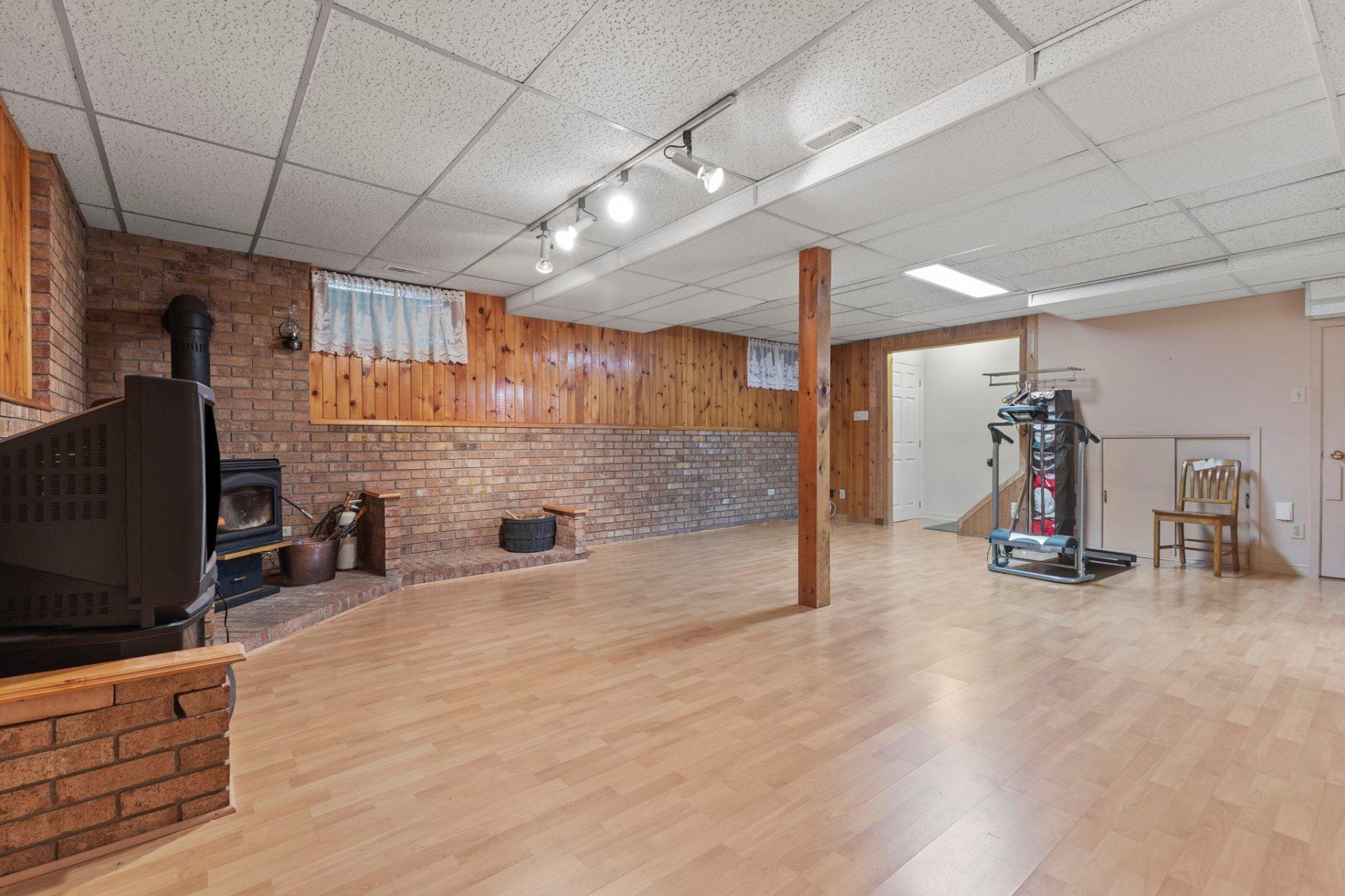 









32


Rue du Père-Bériault

,
Gatineau (Gatineau),




QC
J8V1N2

