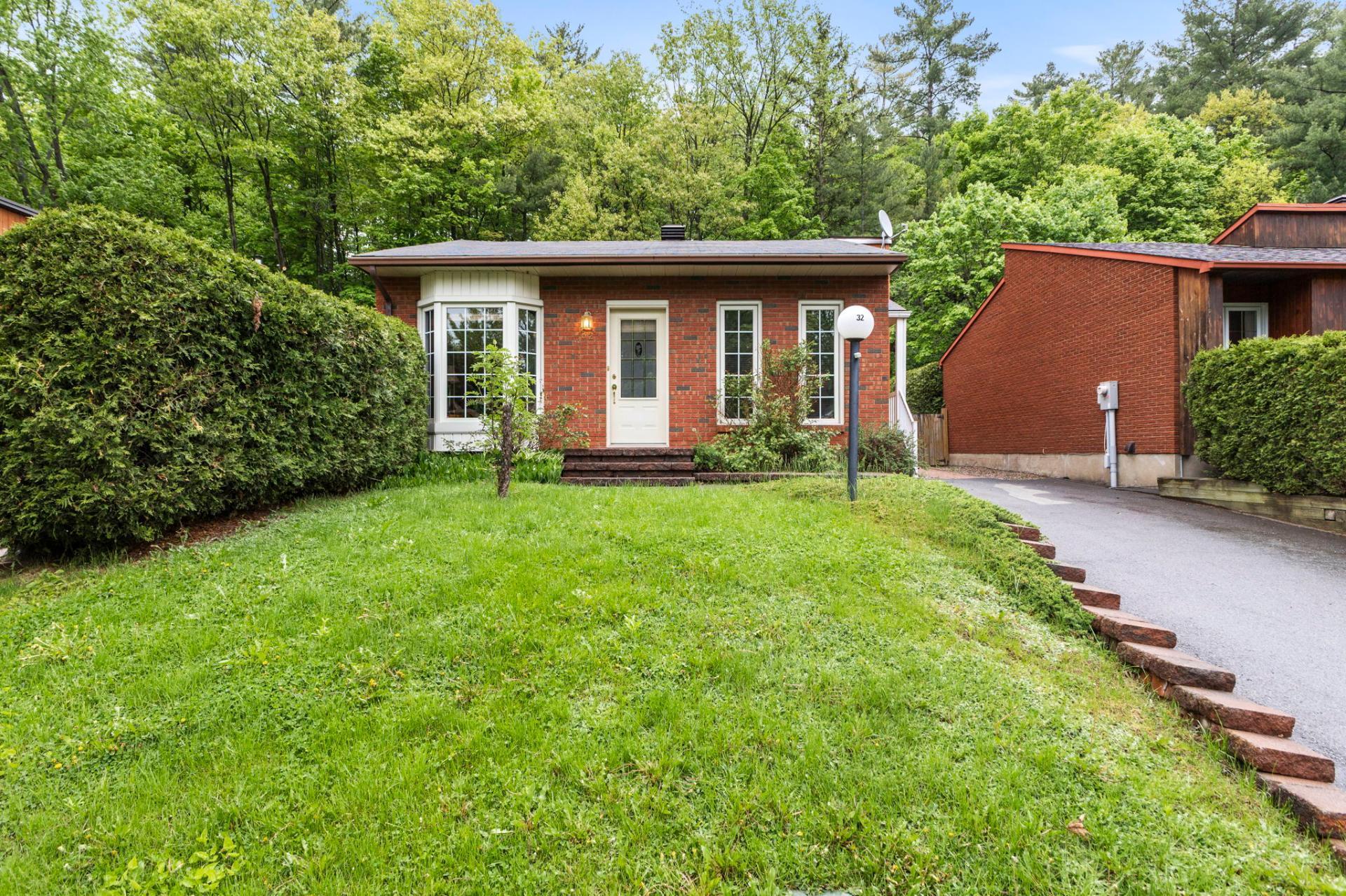 









32


Rue du Père-Bériault

,
Gatineau (Gatineau),




QC
J8V1N2

