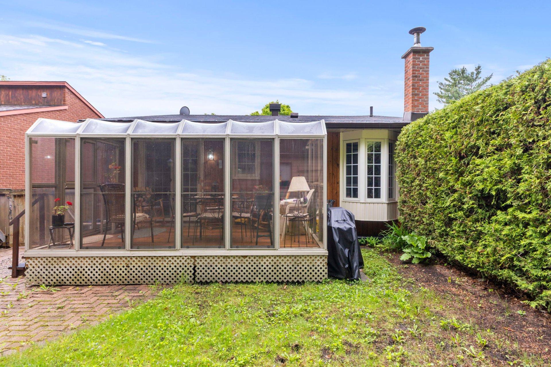 









32


Rue du Père-Bériault

,
Gatineau (Gatineau),




QC
J8V1N2

