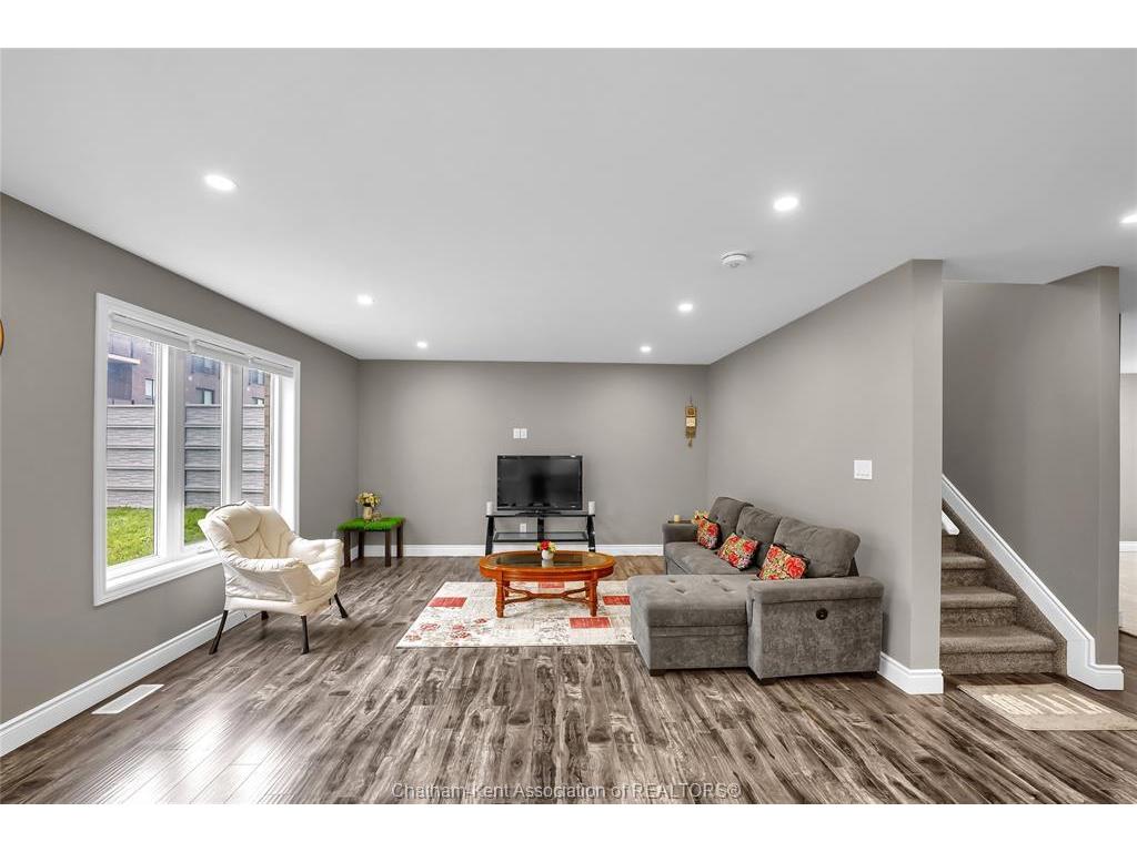 









161


Churchill Park

Road,
Chatham,




ON
N7M 0T9

