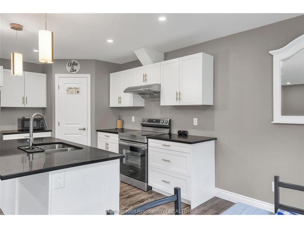 









161


Churchill Park

Road,
Chatham,




ON
N7M 0T9

