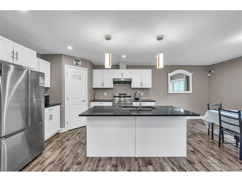 









161


Churchill Park

Road,
Chatham,




ON
N7M 0T9

