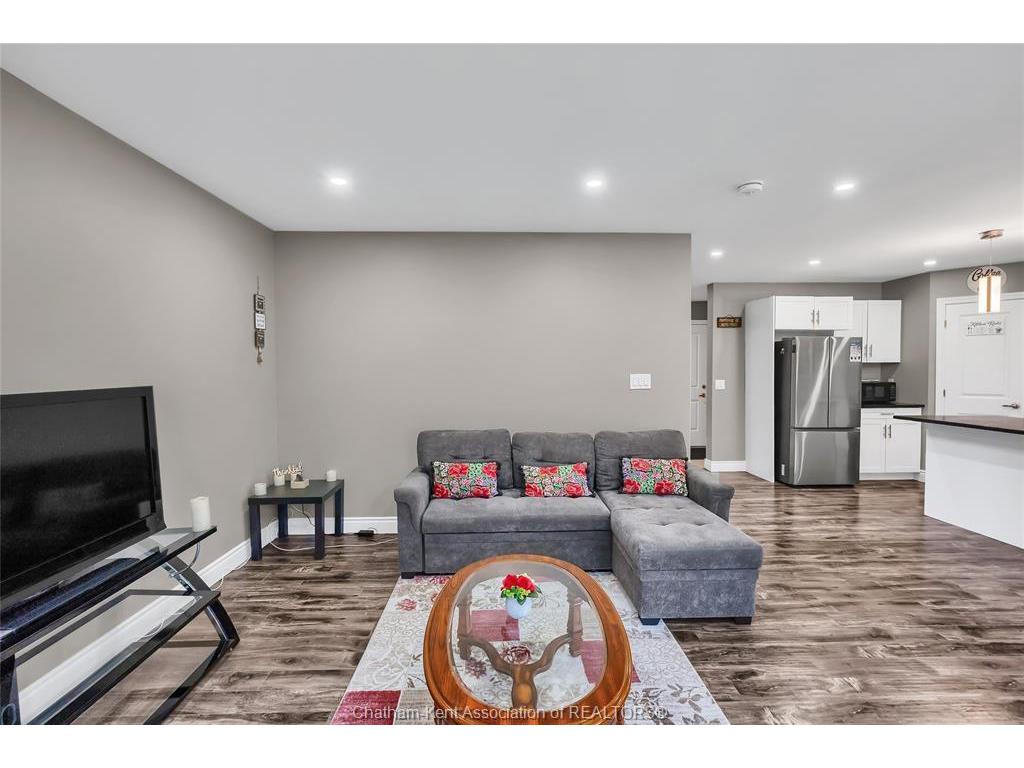 









161


Churchill Park

Road,
Chatham,




ON
N7M 0T9

