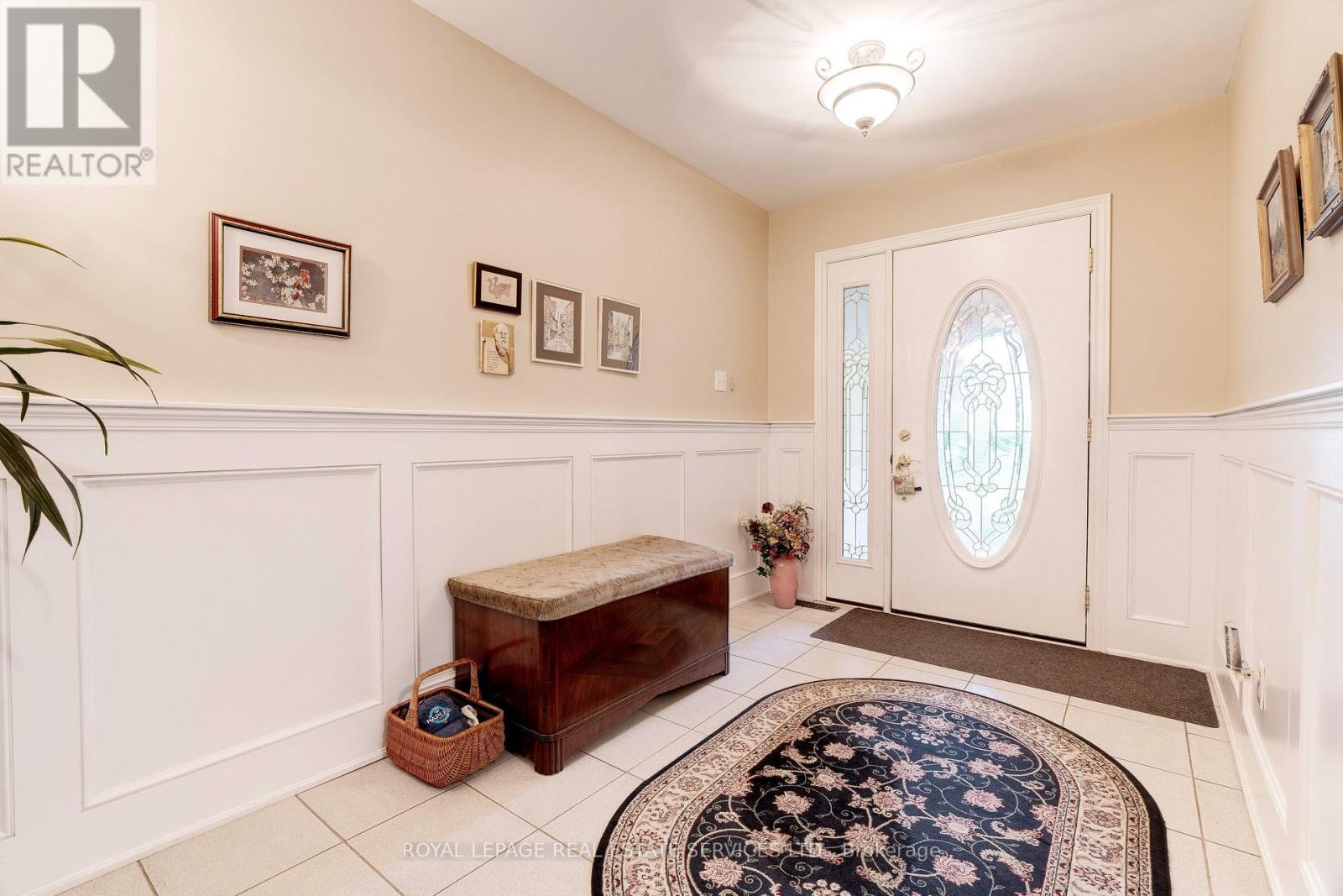 












1285 HART CRESCENT

,
Oakville,




Ontario
L6H2M6

