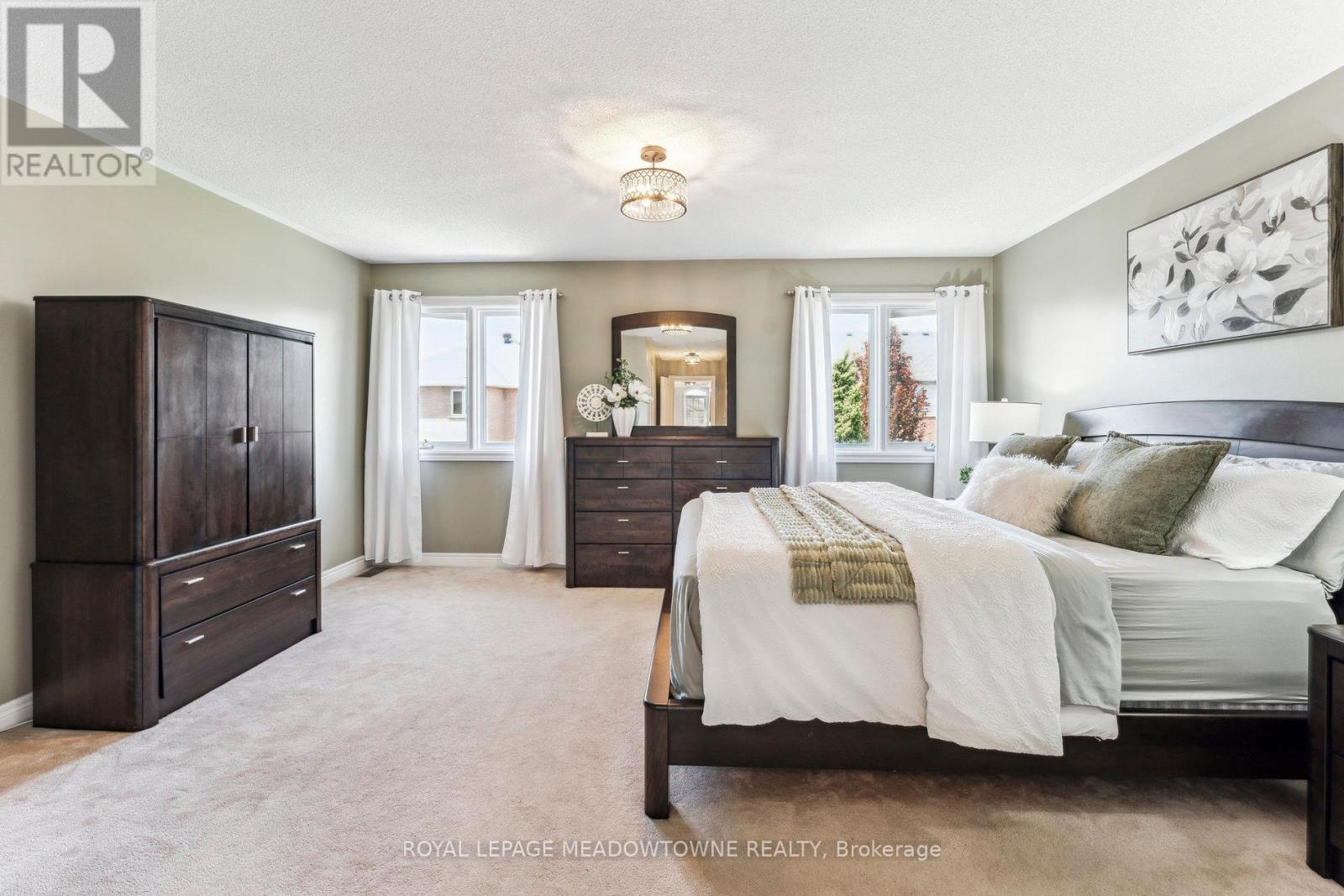 












1186 EZARD CRESCENT

,
Milton,




Ontario
L9T6N9

