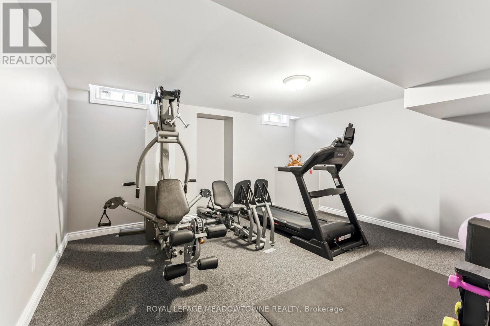 












1186 EZARD CRESCENT

,
Milton,




Ontario
L9T6N9

