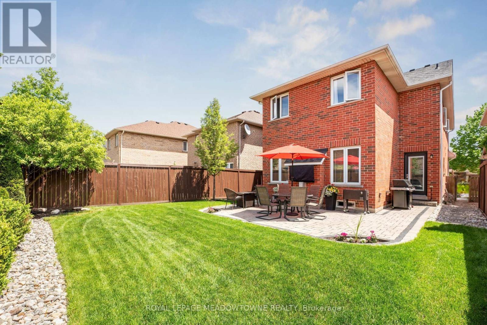 












1186 EZARD CRESCENT

,
Milton,




Ontario
L9T6N9

