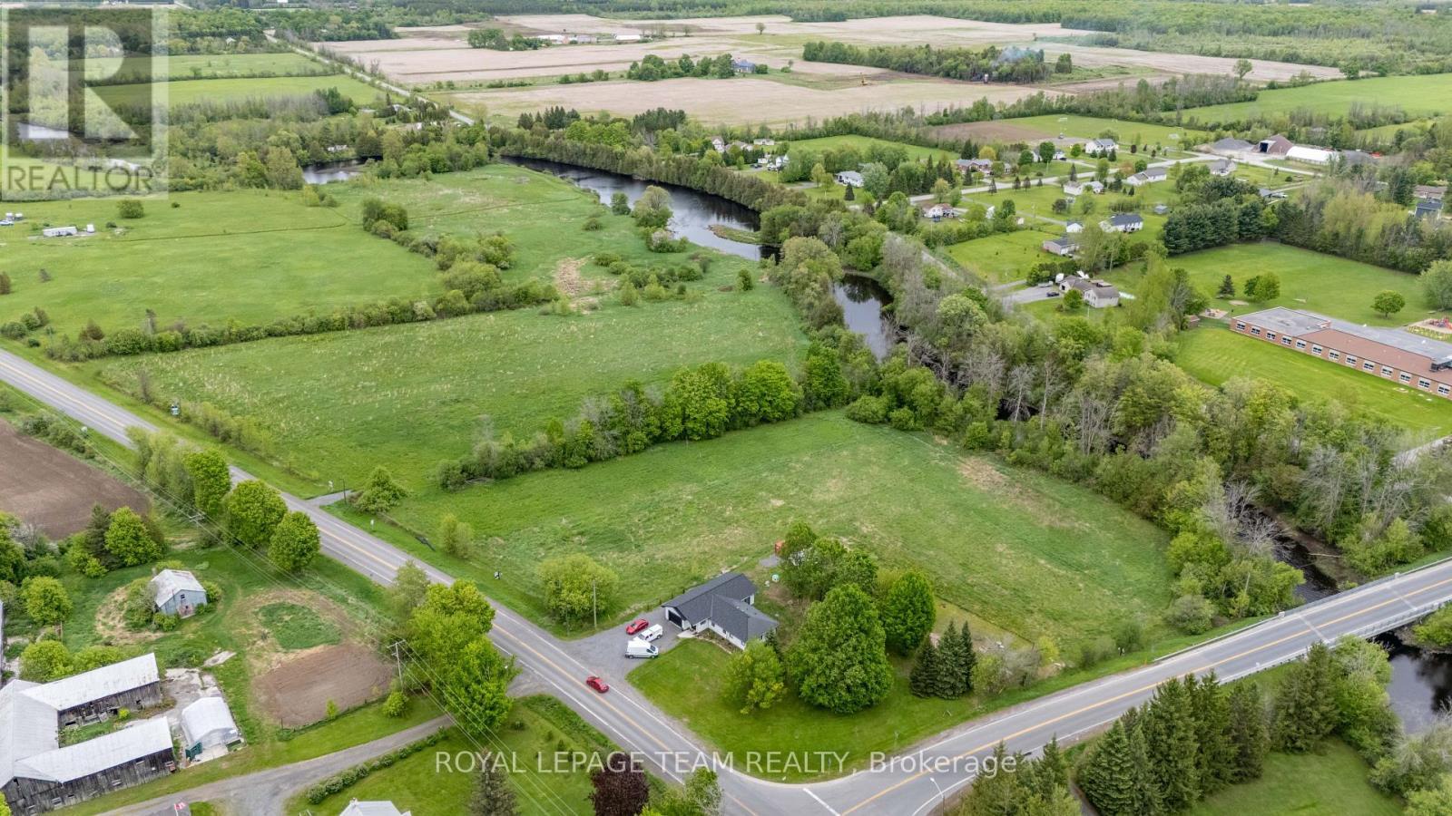 












1706 COUNTY 18 ROAD

,
North Grenville,







Ontario
K0G1S0

