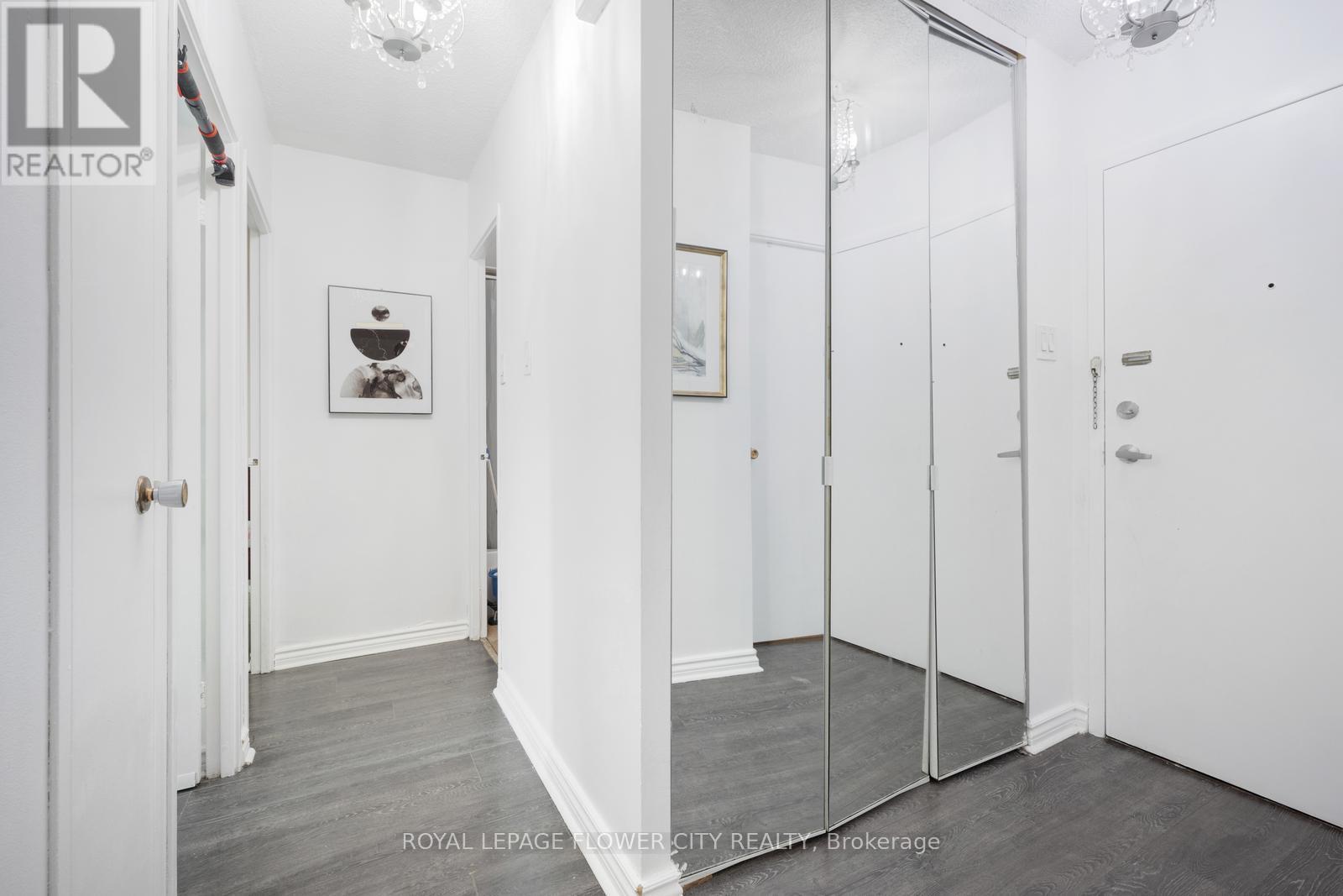 












207 - 1615 BLOOR STREET

,
Mississauga,




Ontario
L4X1S2

