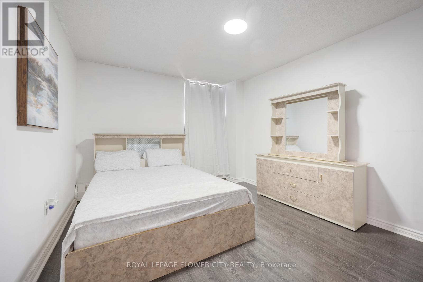 












207 - 1615 BLOOR STREET

,
Mississauga,




Ontario
L4X1S2

