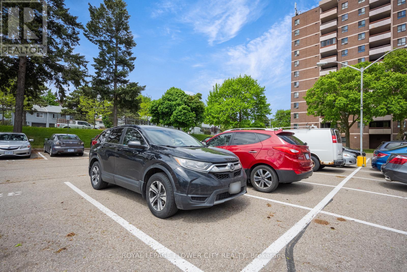 












207 - 1615 BLOOR STREET

,
Mississauga,




Ontario
L4X1S2

