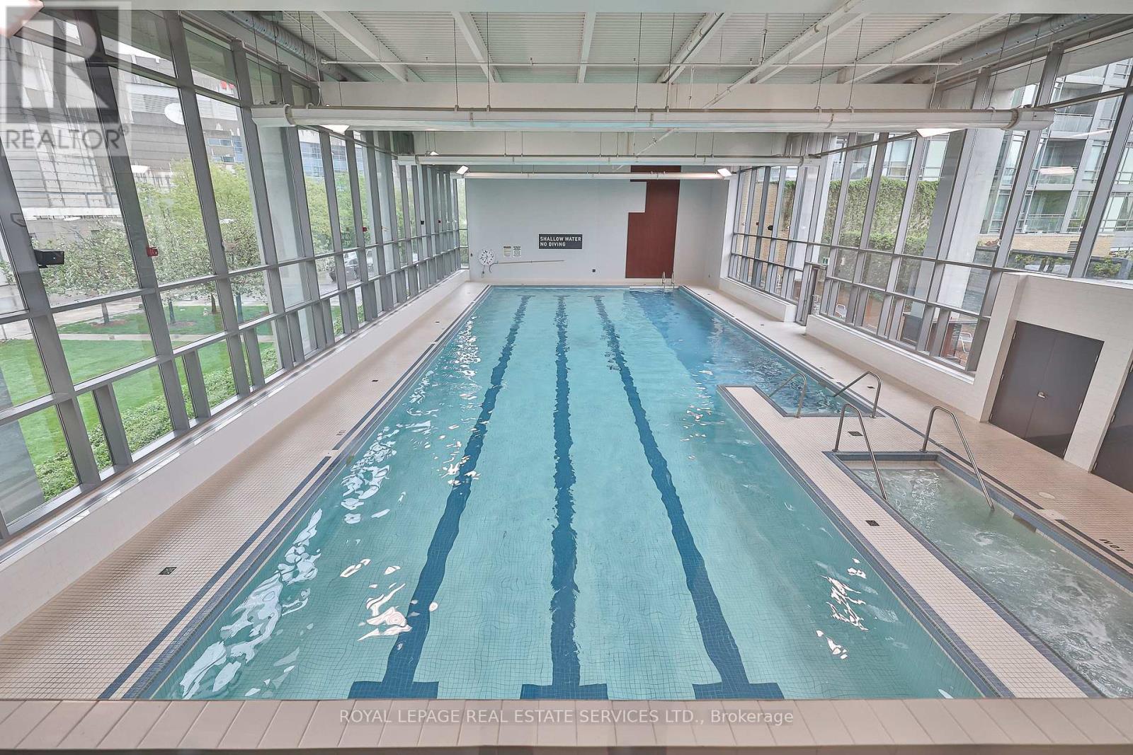 












2212 - 35 MARINER TERRACE

,
Toronto,




Ontario
M5V3V9

