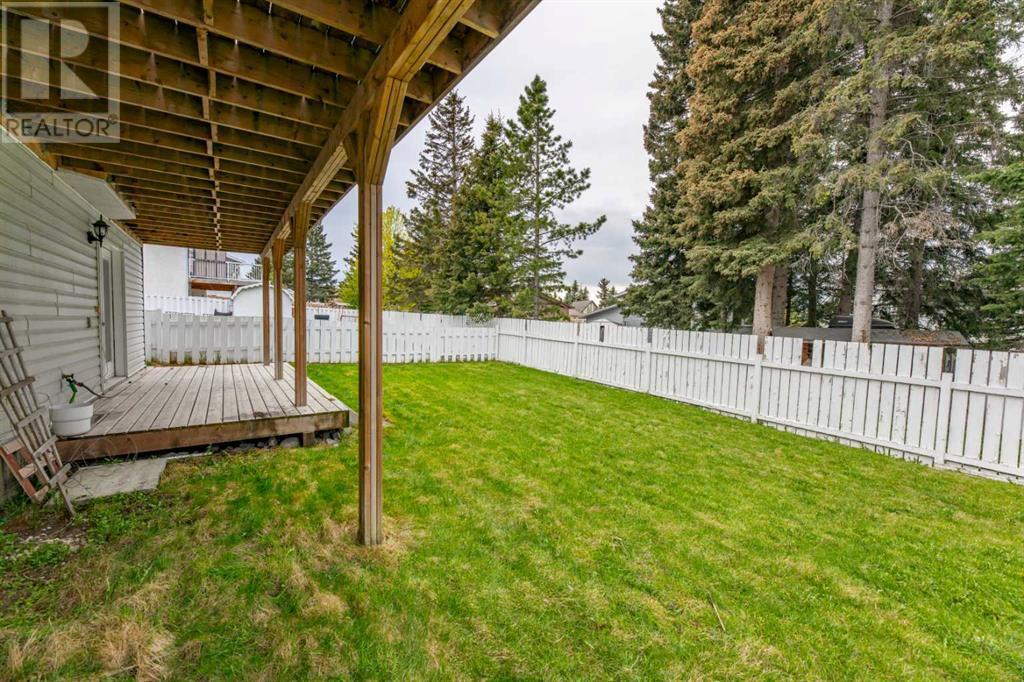 












141 Rispler Way

,
Hinton,




Alberta
T7V1L7

