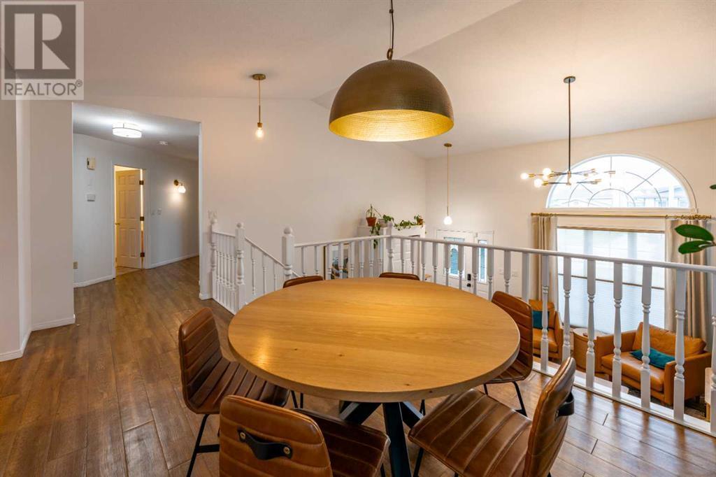 












141 Rispler Way

,
Hinton,




Alberta
T7V1L7

