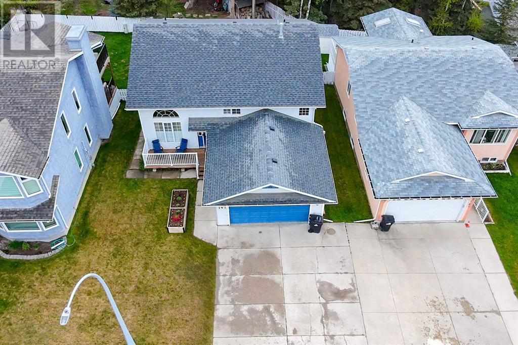 












141 Rispler Way

,
Hinton,




Alberta
T7V1L7

