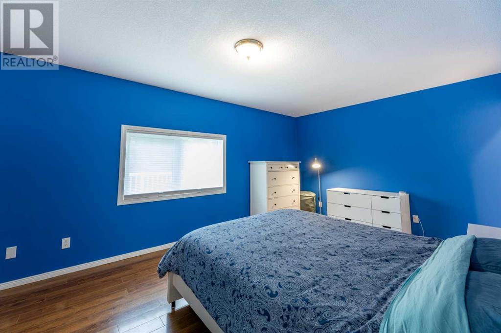 












141 Rispler Way

,
Hinton,




Alberta
T7V1L7

