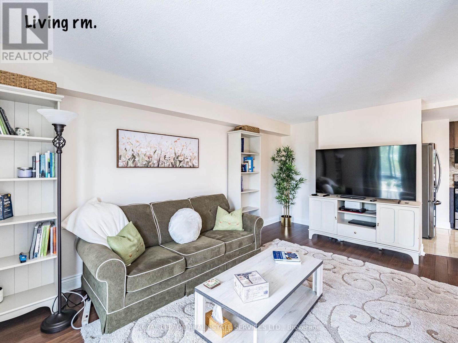 












203 - 1300 MISSISSAUGA VALLEY BOULEVARD

,
Mississauga,




Ontario
L5A3S8

