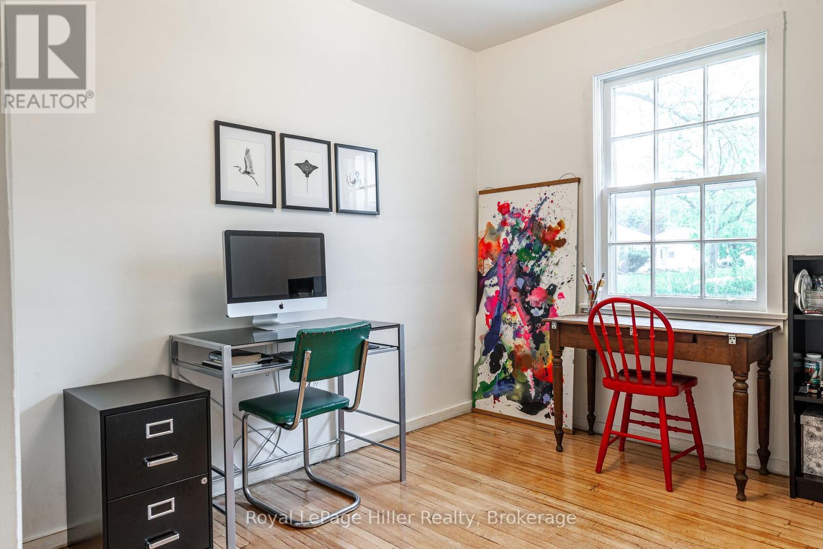 












35 RANKIN STREET

,
Stratford,




Ontario
N5A6H8

