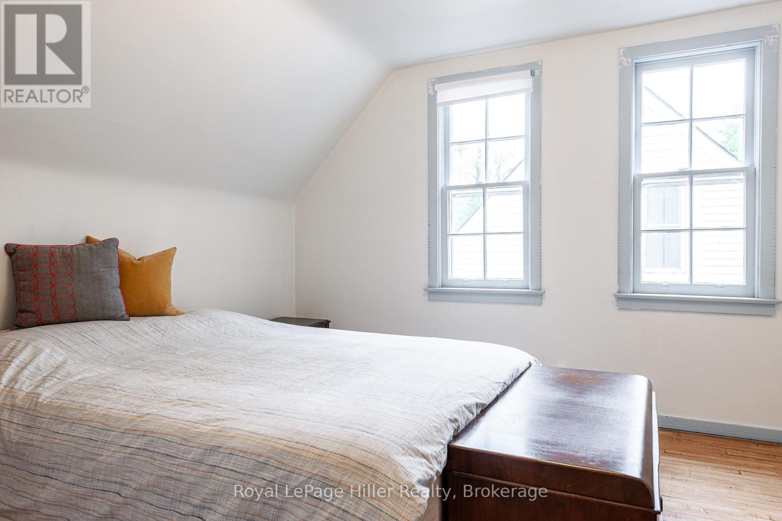 












35 RANKIN STREET

,
Stratford,




Ontario
N5A6H8

