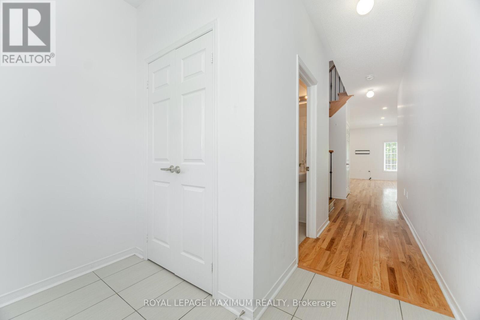 












58 GENTILE CIRCLE

,
Vaughan,




Ontario
L4H1G4

