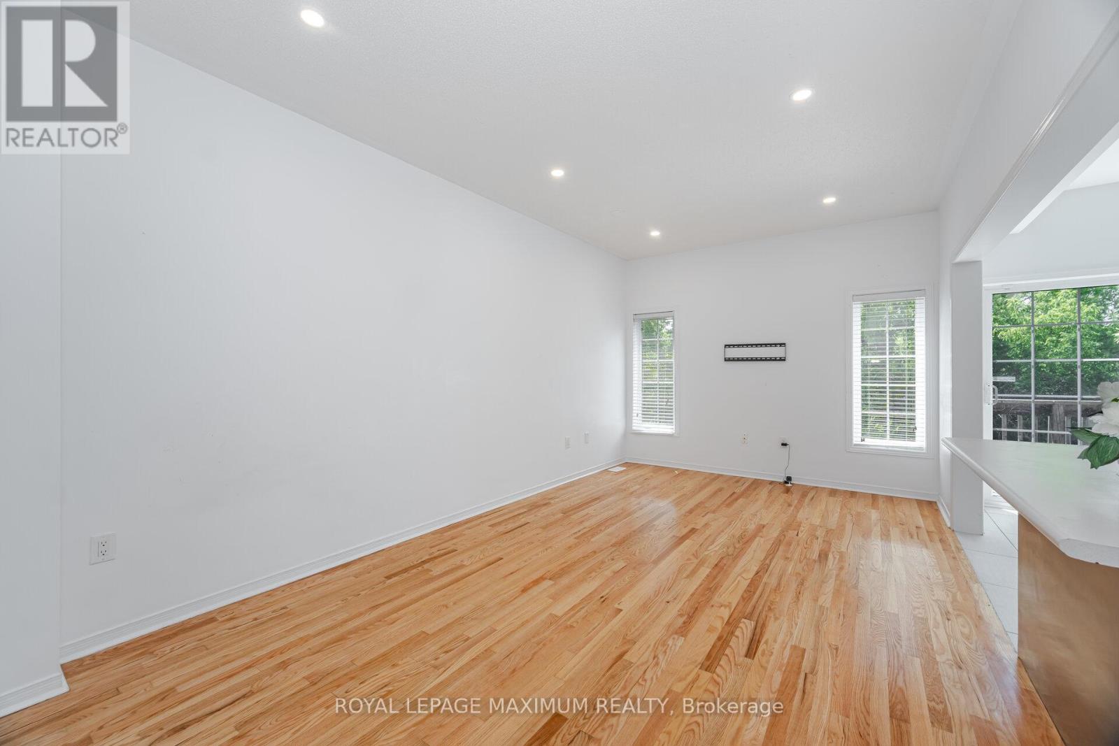 












58 GENTILE CIRCLE

,
Vaughan,




Ontario
L4H1G4

