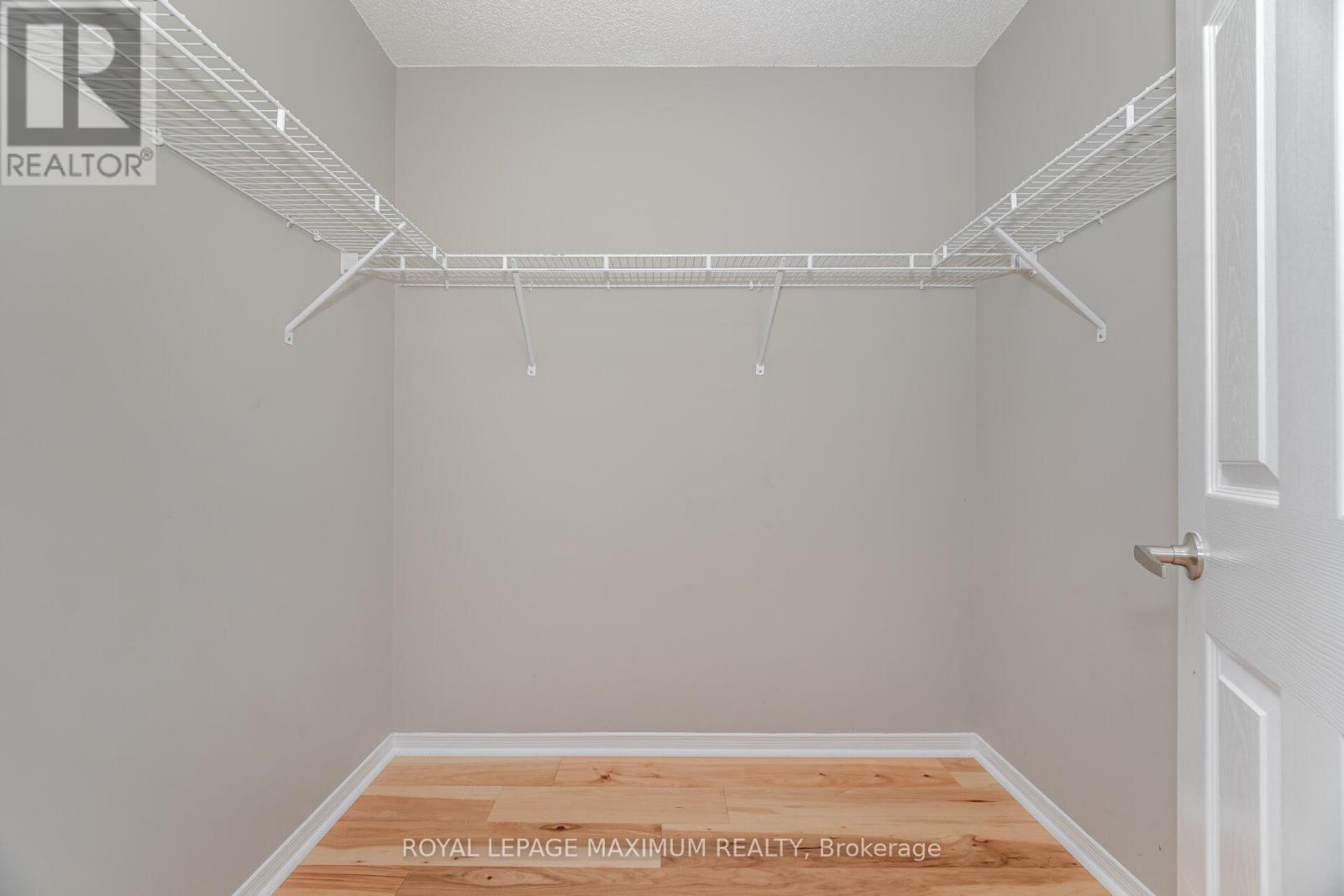 












58 GENTILE CIRCLE

,
Vaughan,




Ontario
L4H1G4

