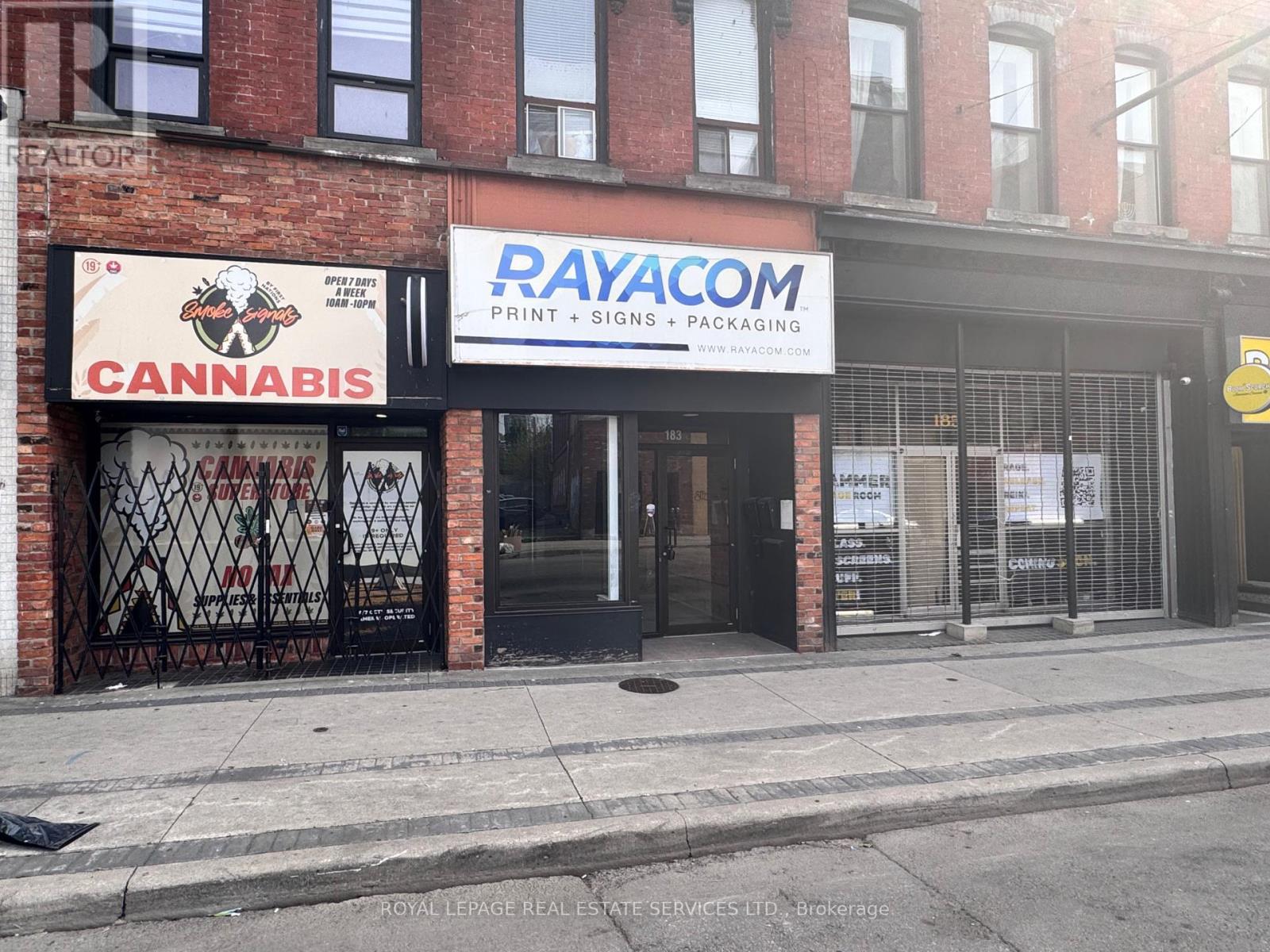 












183 KING STREET E

,
Hamilton,




Ontario
L8N1B3

