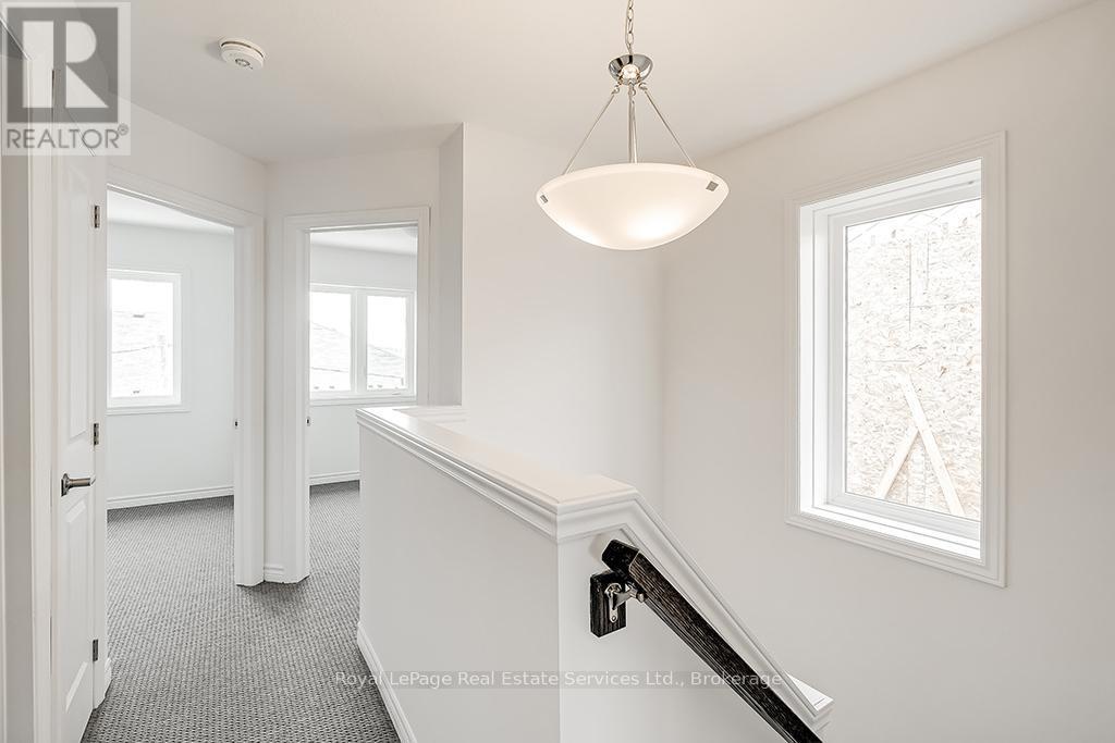 












42 - 461 BLACKBURN DRIVE

,
Brantford,




Ontario
N3T6S8

