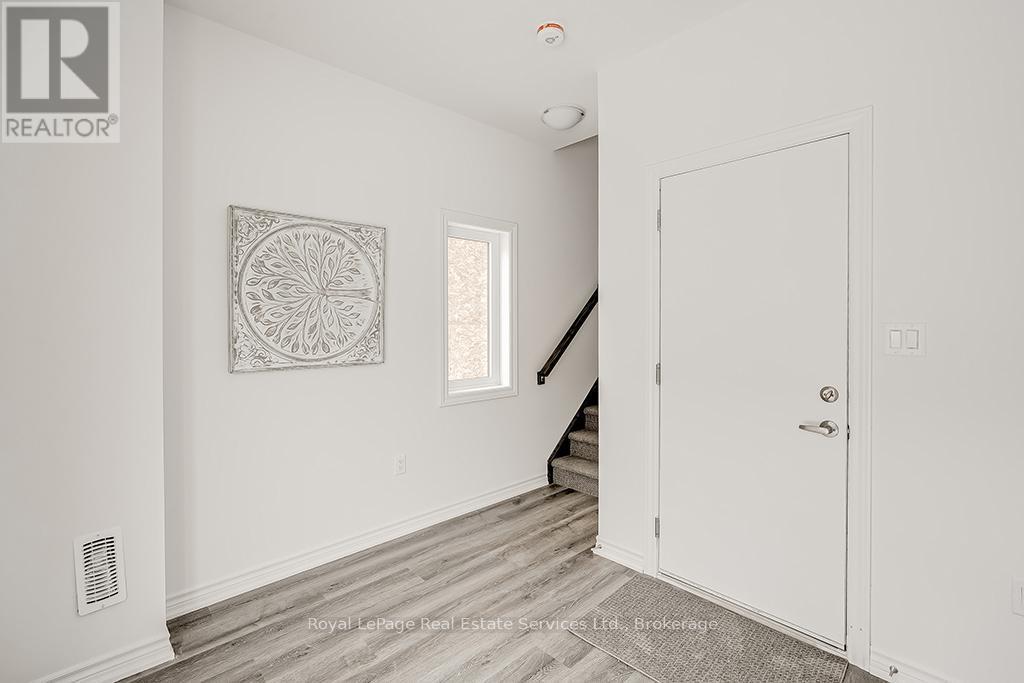 












42 - 461 BLACKBURN DRIVE

,
Brantford,




Ontario
N3T6S8

