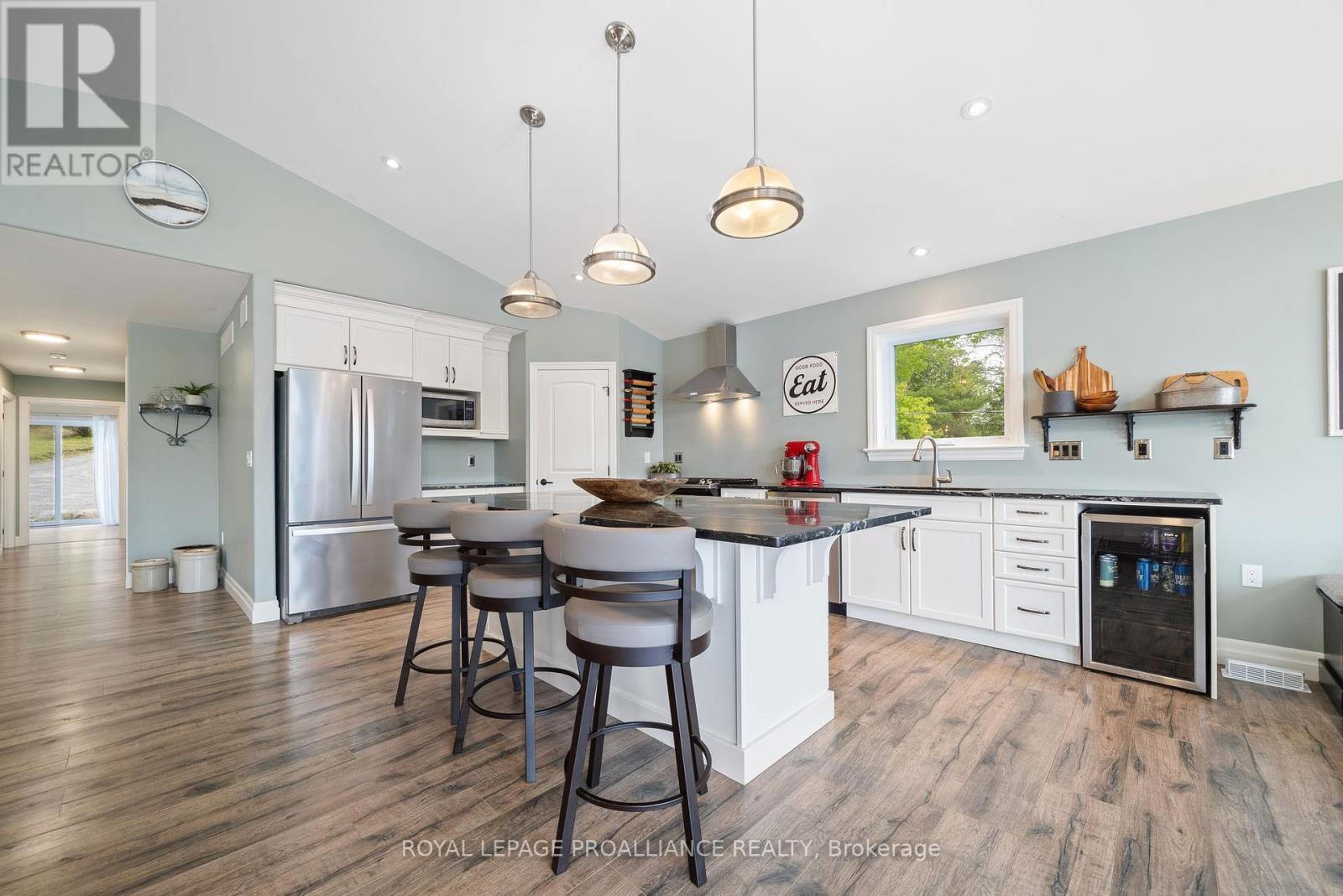 












75 JOHN MEYERS ROAD

,
Quinte West (Sidney Ward),




Ontario
K0K3E0

