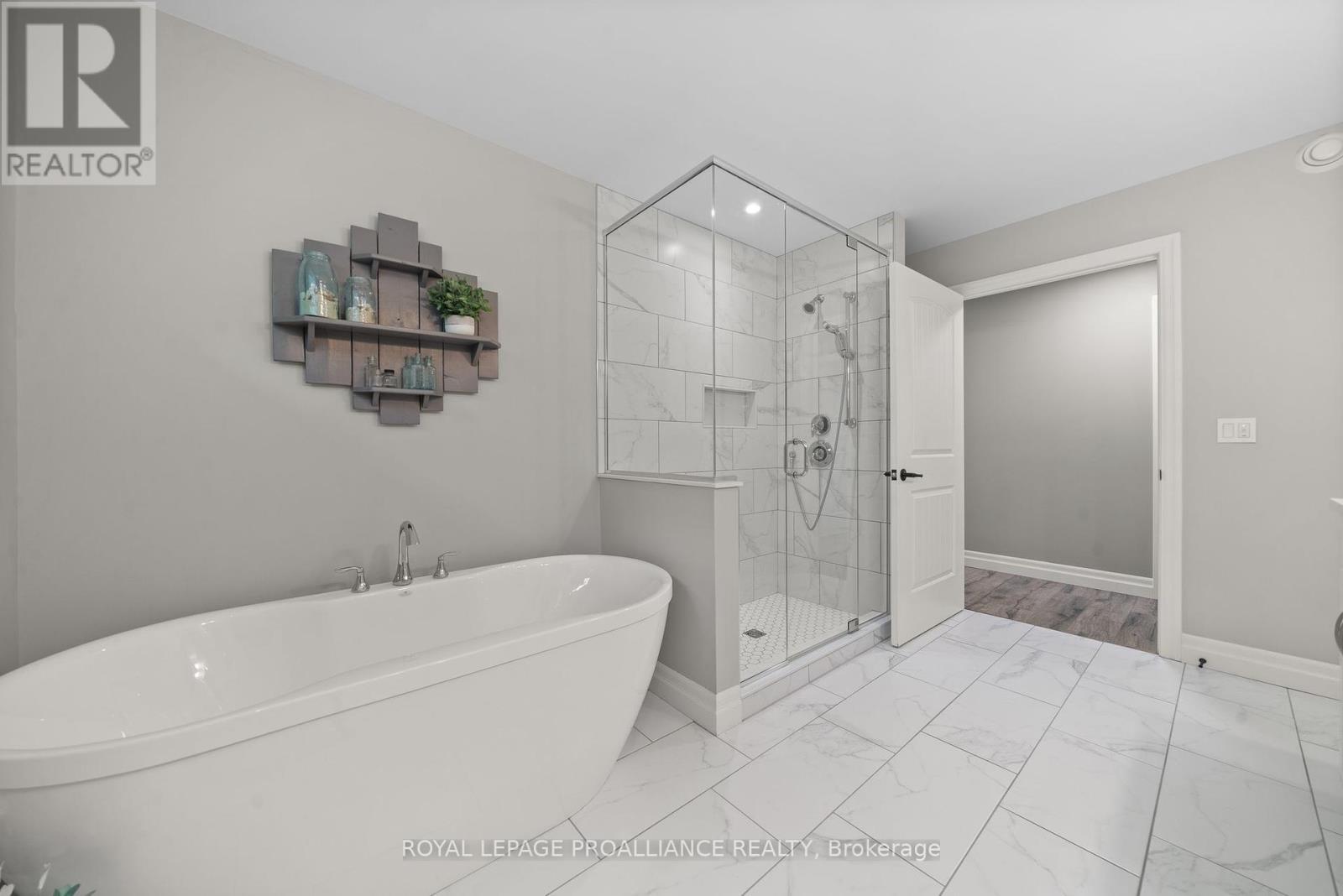 












75 JOHN MEYERS ROAD

,
Quinte West (Sidney Ward),




Ontario
K0K3E0

