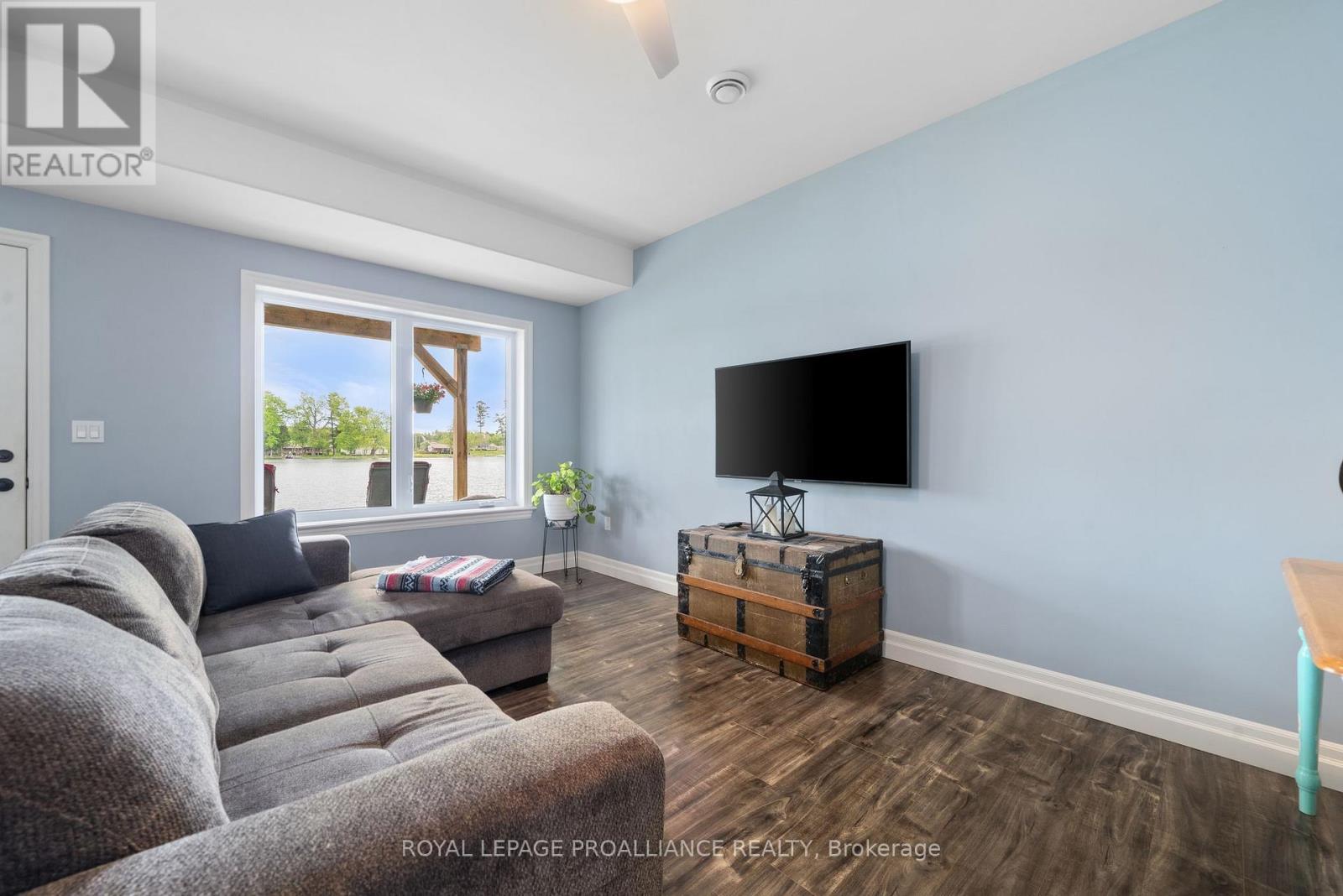 












75 JOHN MEYERS ROAD

,
Quinte West (Sidney Ward),




Ontario
K0K3E0

