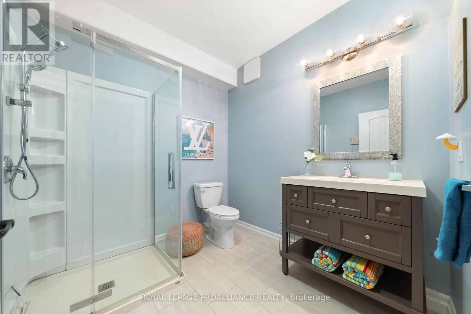












75 JOHN MEYERS ROAD

,
Quinte West (Sidney Ward),




Ontario
K0K3E0

